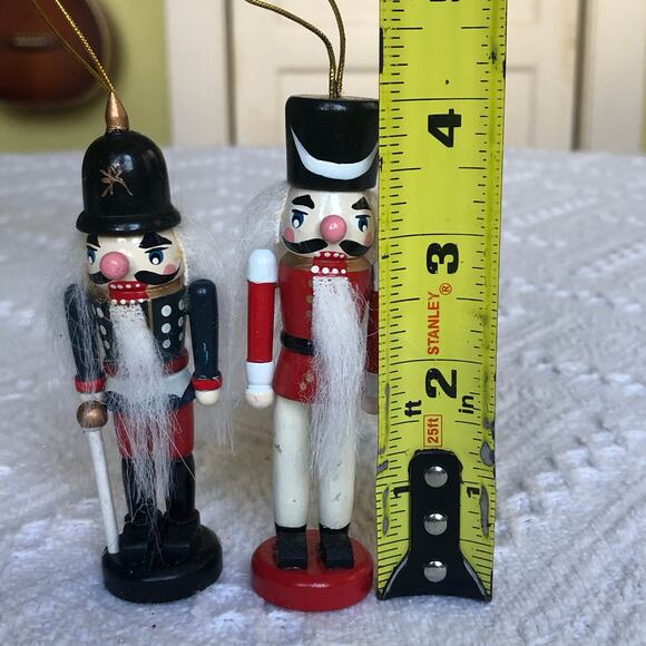 Vintage Wooden Hand Painted Toy Soldier Ornaments Set Of Two Nutcracker 4" - Picture 8 of 8